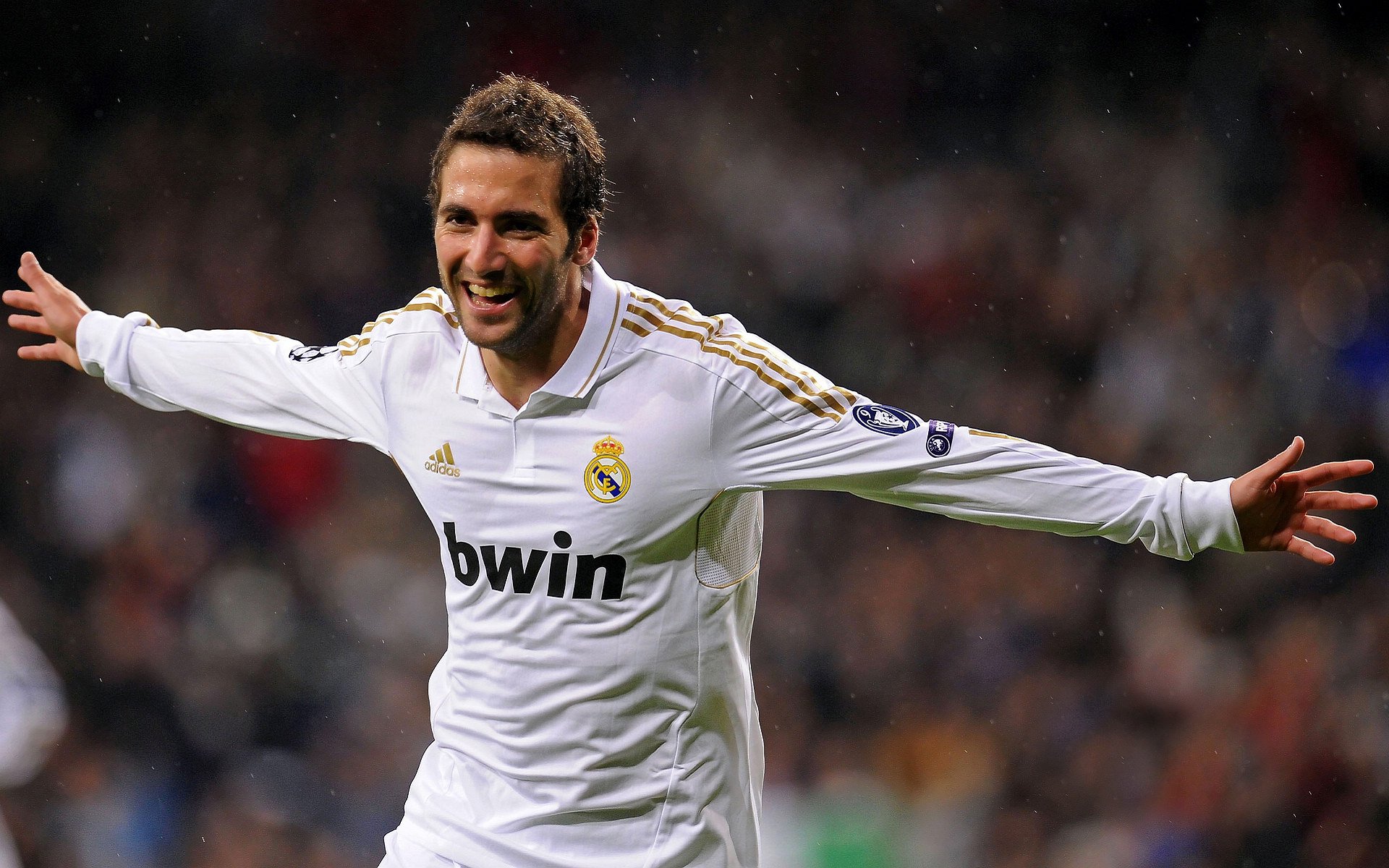 格列兹曼梅开二度,马竞击败巴伦西亚,格列兹曼破门 马竞2-2遭莱万特绝平